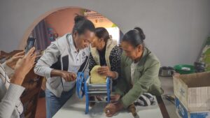 Read more about the article RWA Madagascar: Promoting Food Processing: A New Source of Income for FARM women members